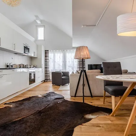 Mama Home Haus Georgen W4 Apartment *